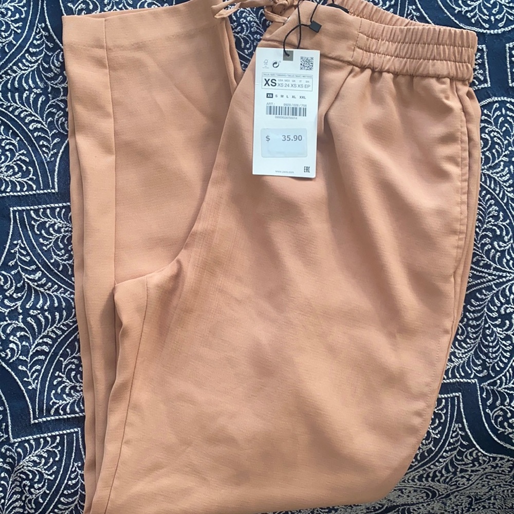 Zara pants never worn